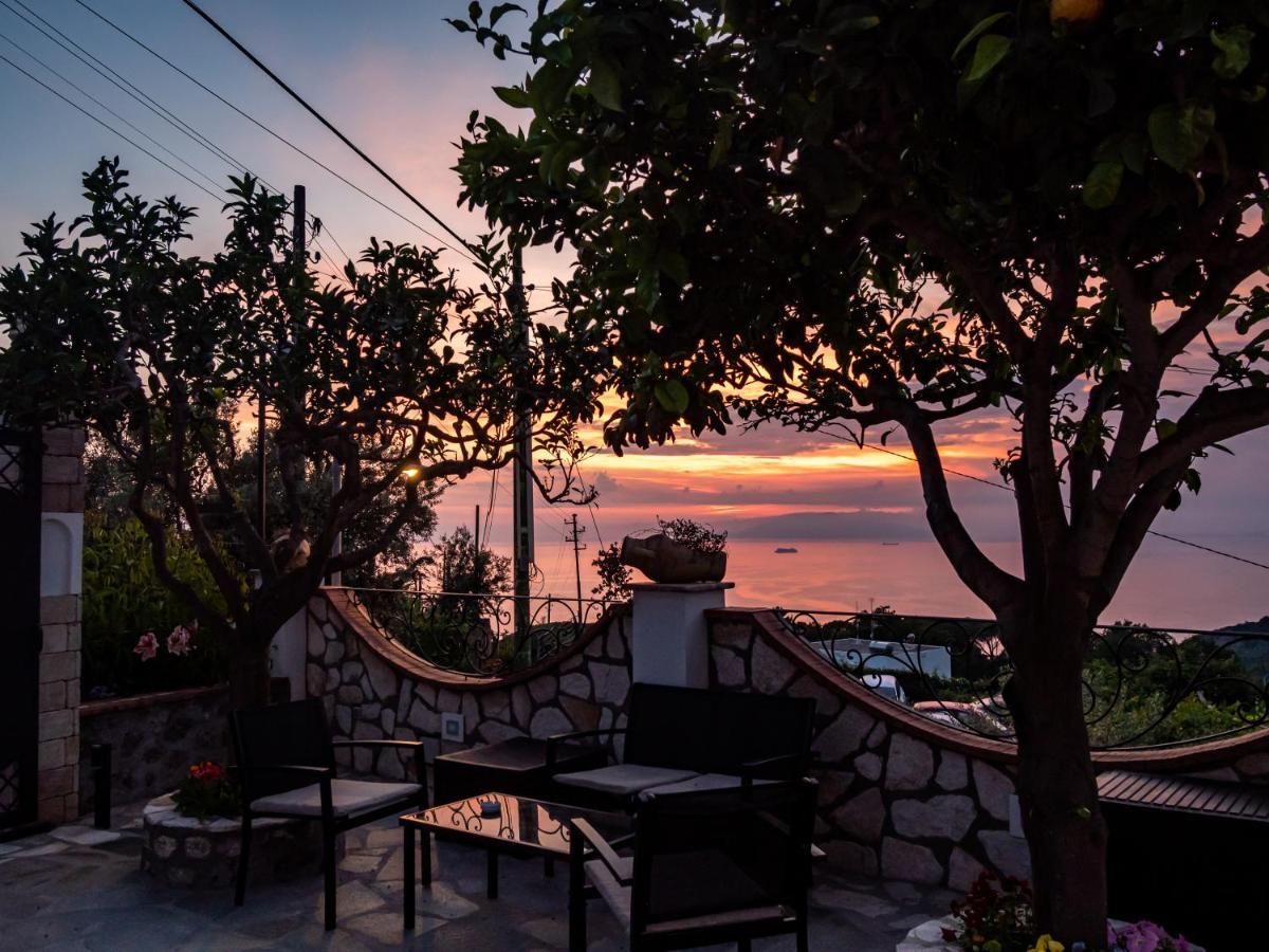 Casa Astra Acomodação com café da manhã Anacapri  Exterior foto